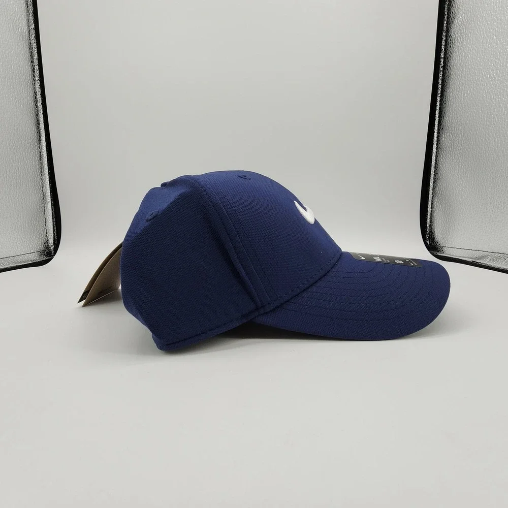 Nike Unisex‎ Club Performance Adjustable Hat Navy Swoosh Strapback Size M/L NEW